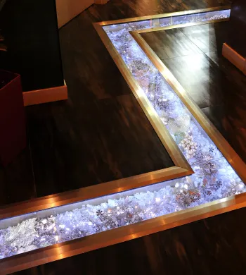 Diseños moderno de vidrio y aluminio en Playa del Carmen